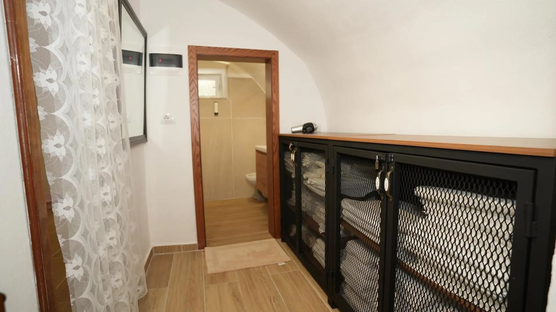 بيت ضيافة فندق Amalia'S House Gjirokastër
